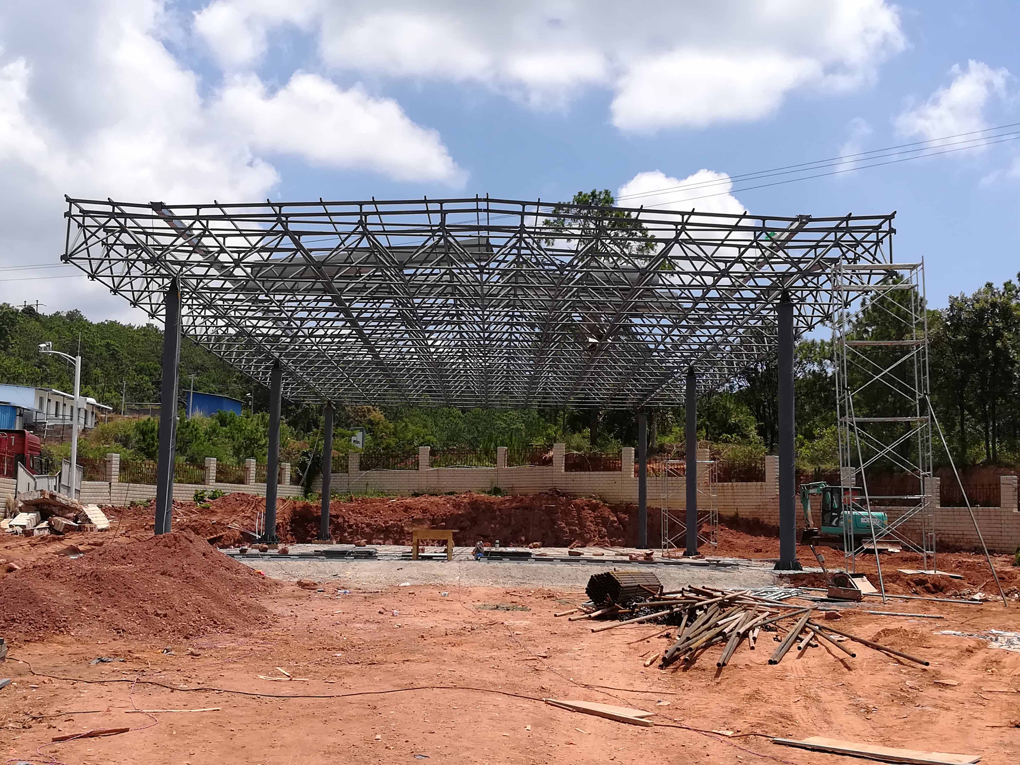 侯马加油站网架屋面